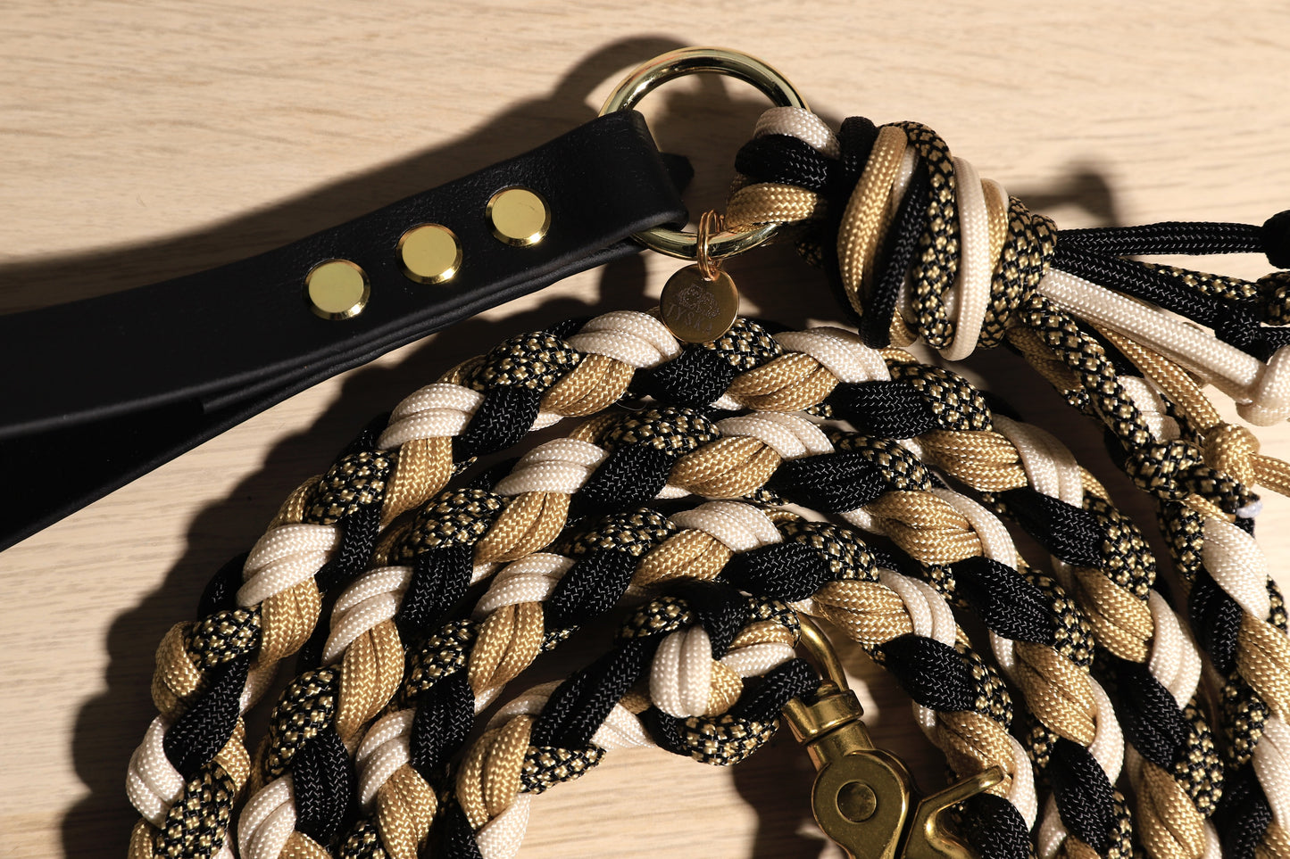 Laisse tressée noir beige doré