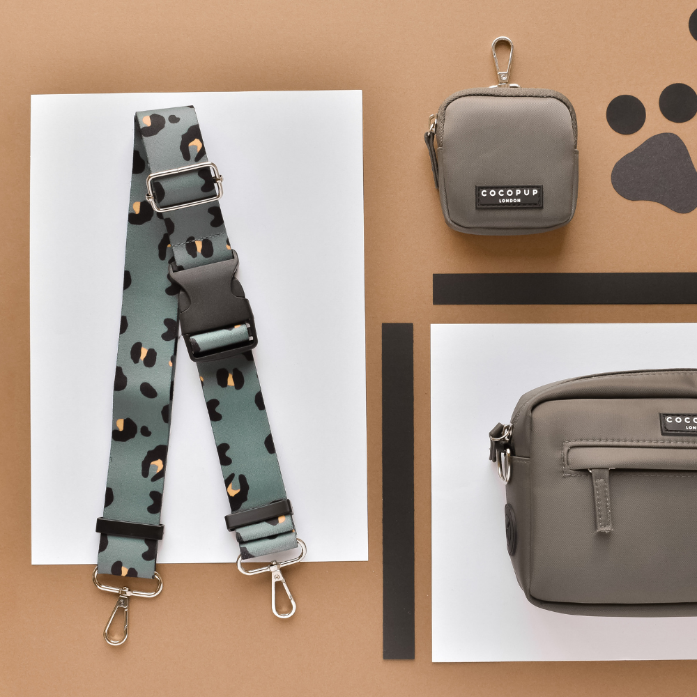 Sac de promenade + sangle vert sauge léopard + pochette frifri pour chien - Moka