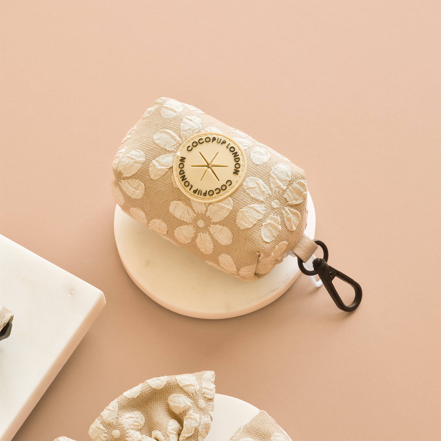 Porte-sac à crottes de luxe - Moka Flower